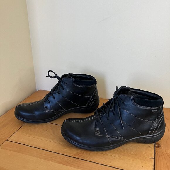 ECCO Black Leather Lace Up Ankle Boots Gore-Tex Waterproof Women's US 7 EU 38 - Picture 3 of 9